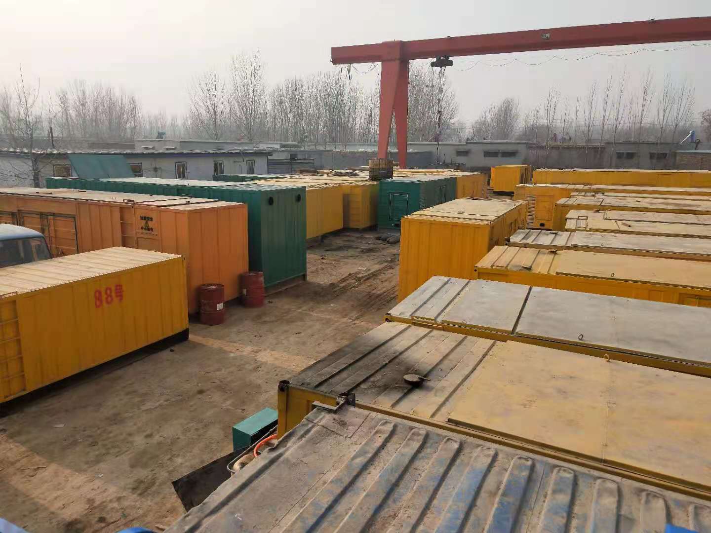 雄关区租赁发电机-灰尘、风沙对柴油发电机组造成哪些不良影响？