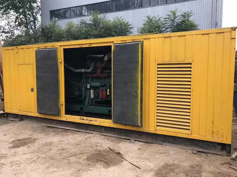 雄关区柴油发电机组滤清器内充满机油但压力不足如何进行故障排查？