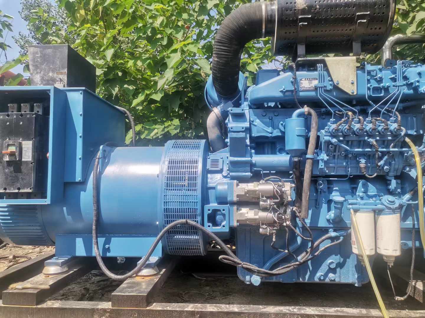 雄关区详细说明降低 800kW 柴油发电机输出电流波动的方法