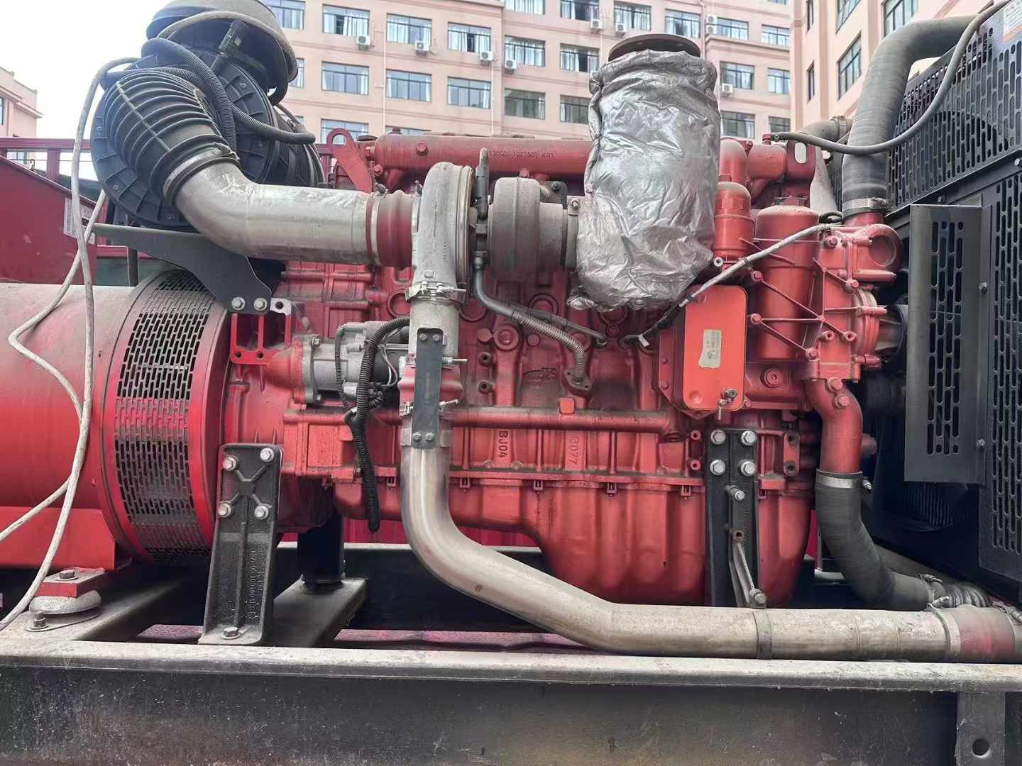 雄关区如何选择适合 600kW 柴油发电机组的过载保护器？